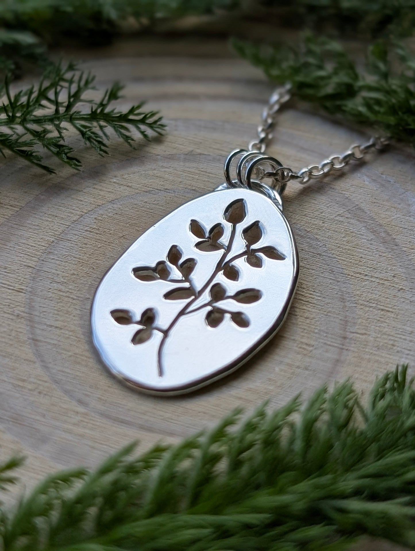 Branch detail Pendant
