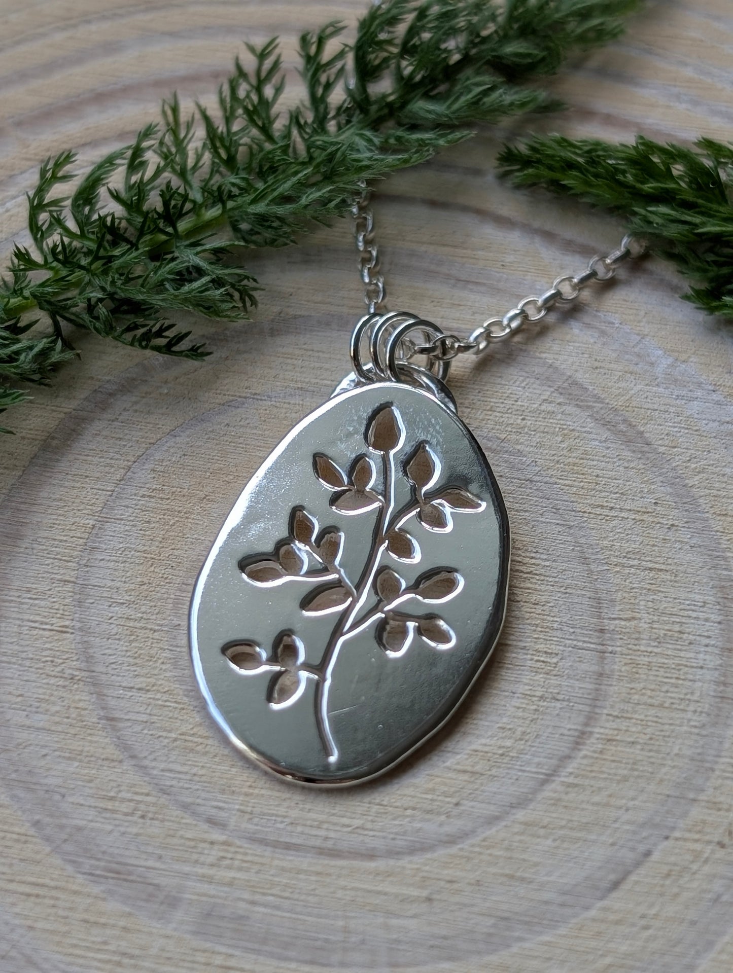 Branch detail Pendant