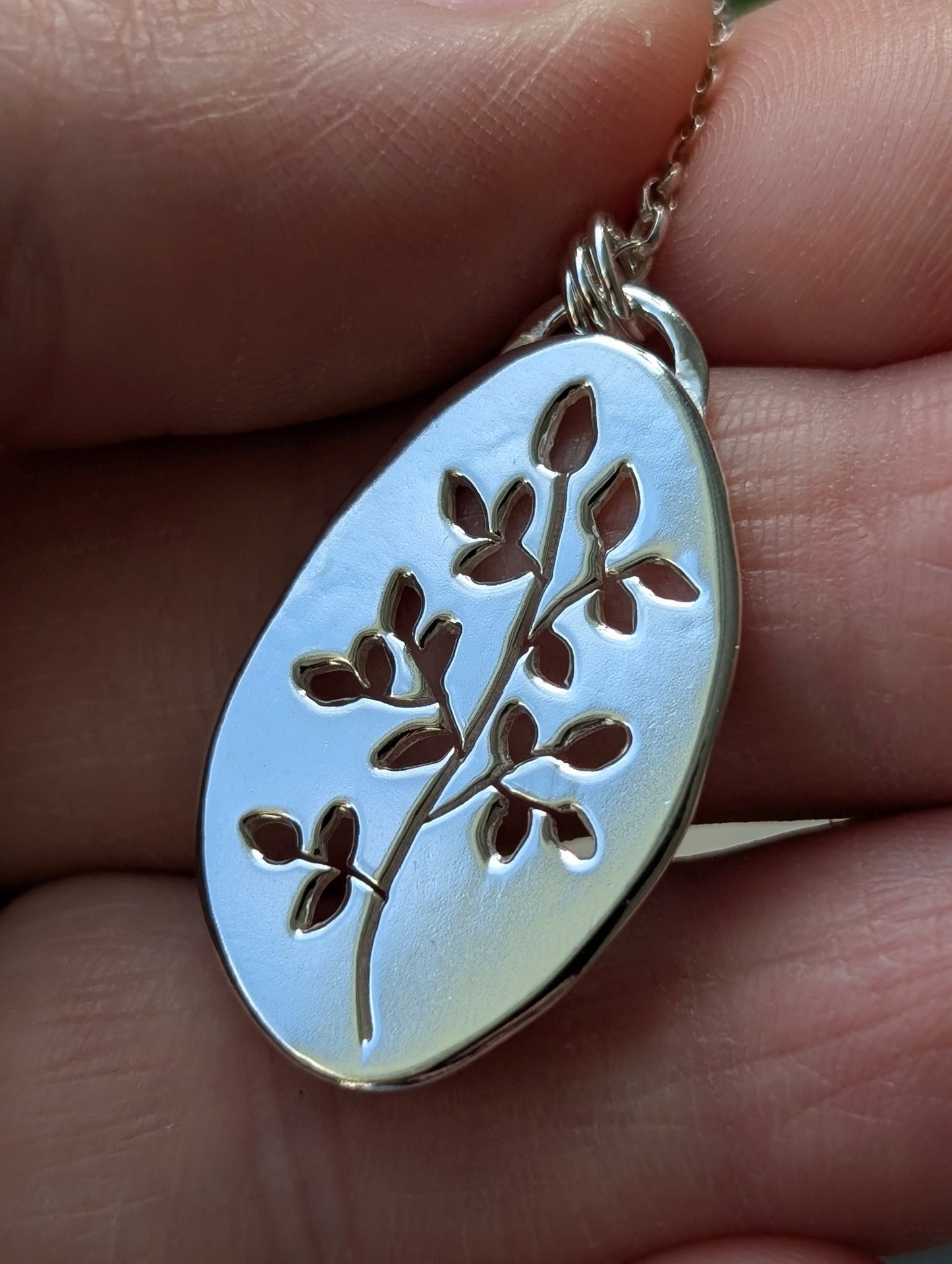 Branch detail Pendant