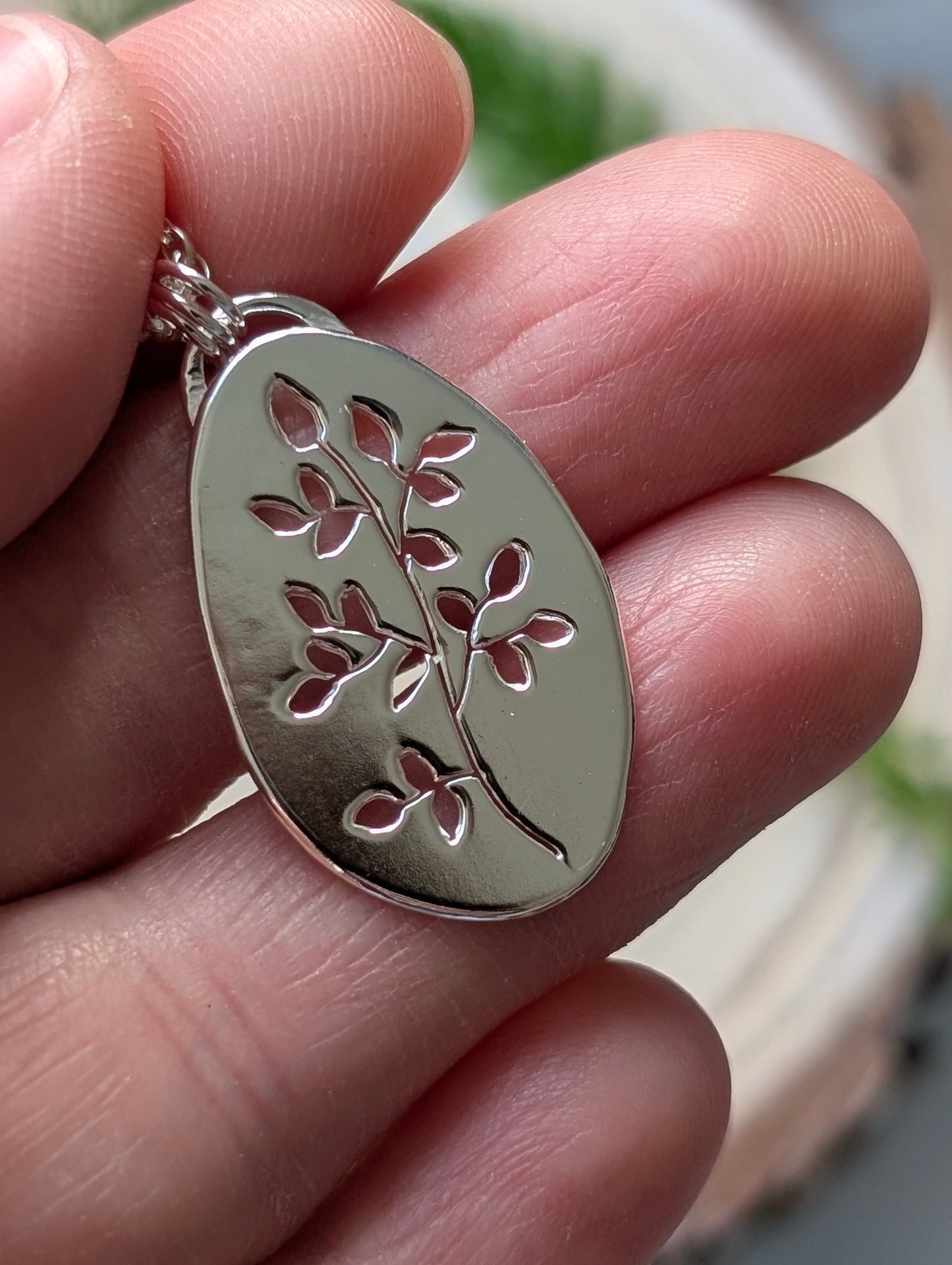 Branch detail Pendant