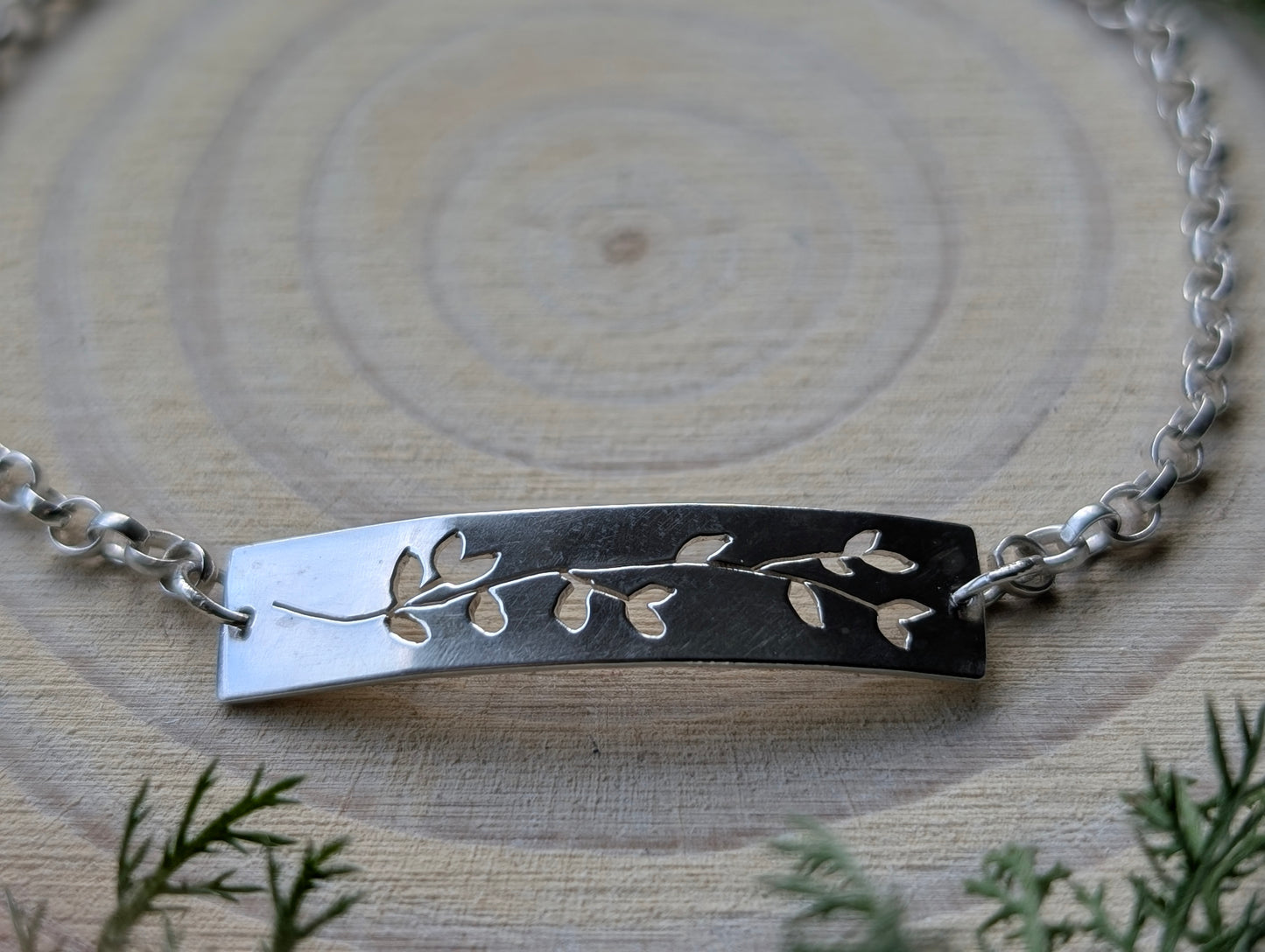 Branch Detail Bracelet