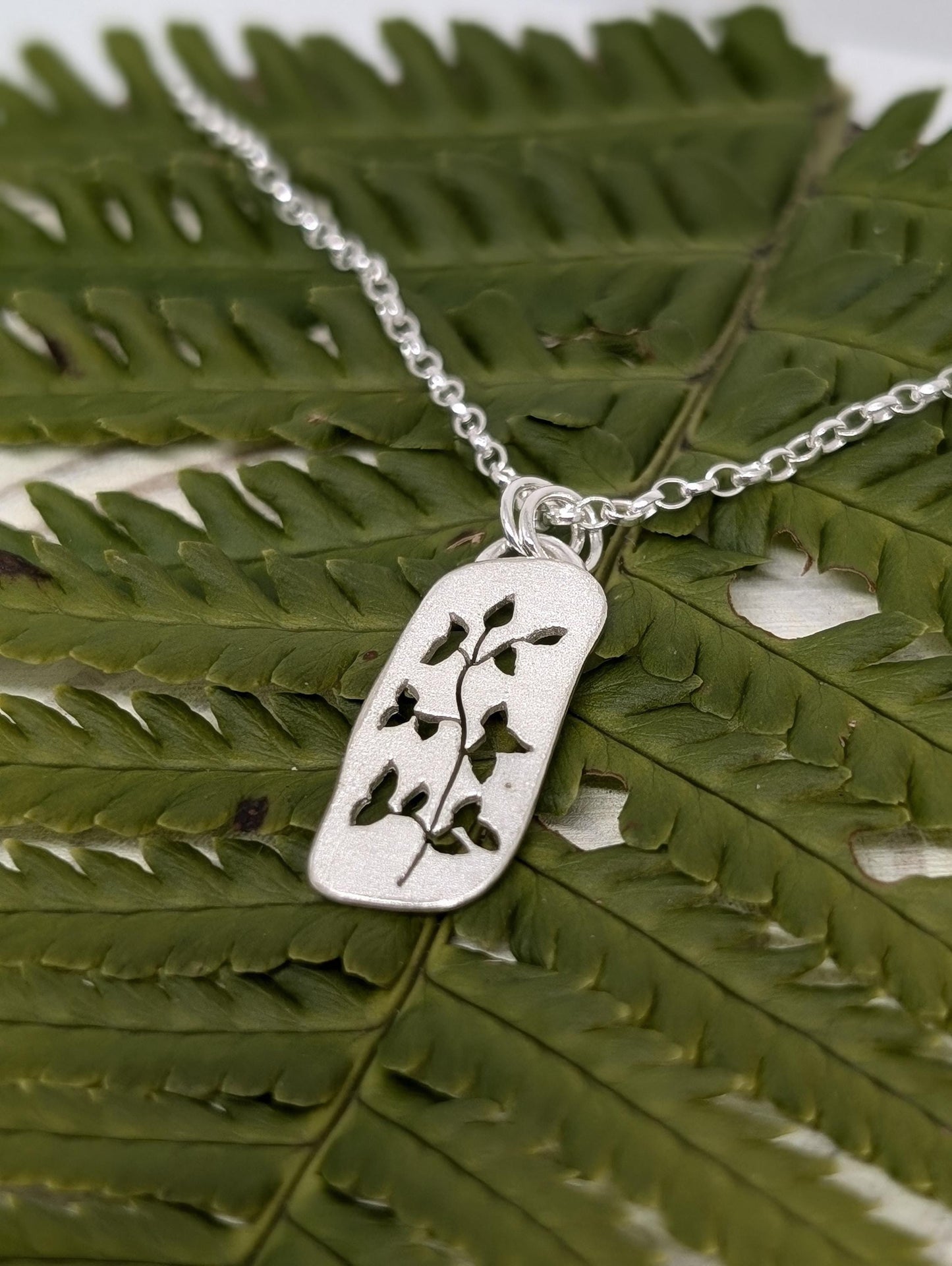 Branch detail Pendant